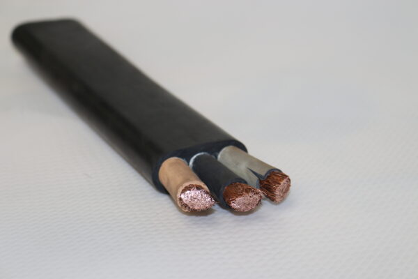Cable plano sumergible